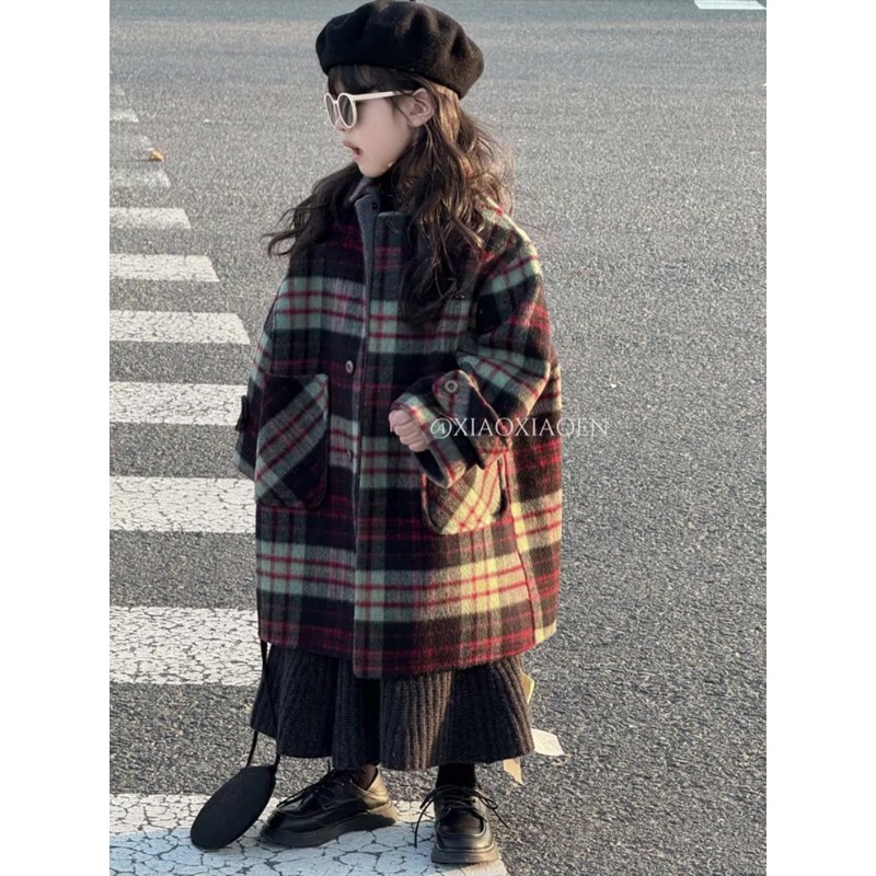 Baby Clothing High End - เสื้อโค้ทขนสัตว์เด็กผู้หญิงสไตล์เกาหลี รุ่นใหม่ประจำปี 2025 สำหรับฤดูใบไม้ร่วงและฤดูหนาว เสื้อโค้ทยาวลายสก็อตแฟชั่นระดับไฮเอนด์สำหรับเด็ก