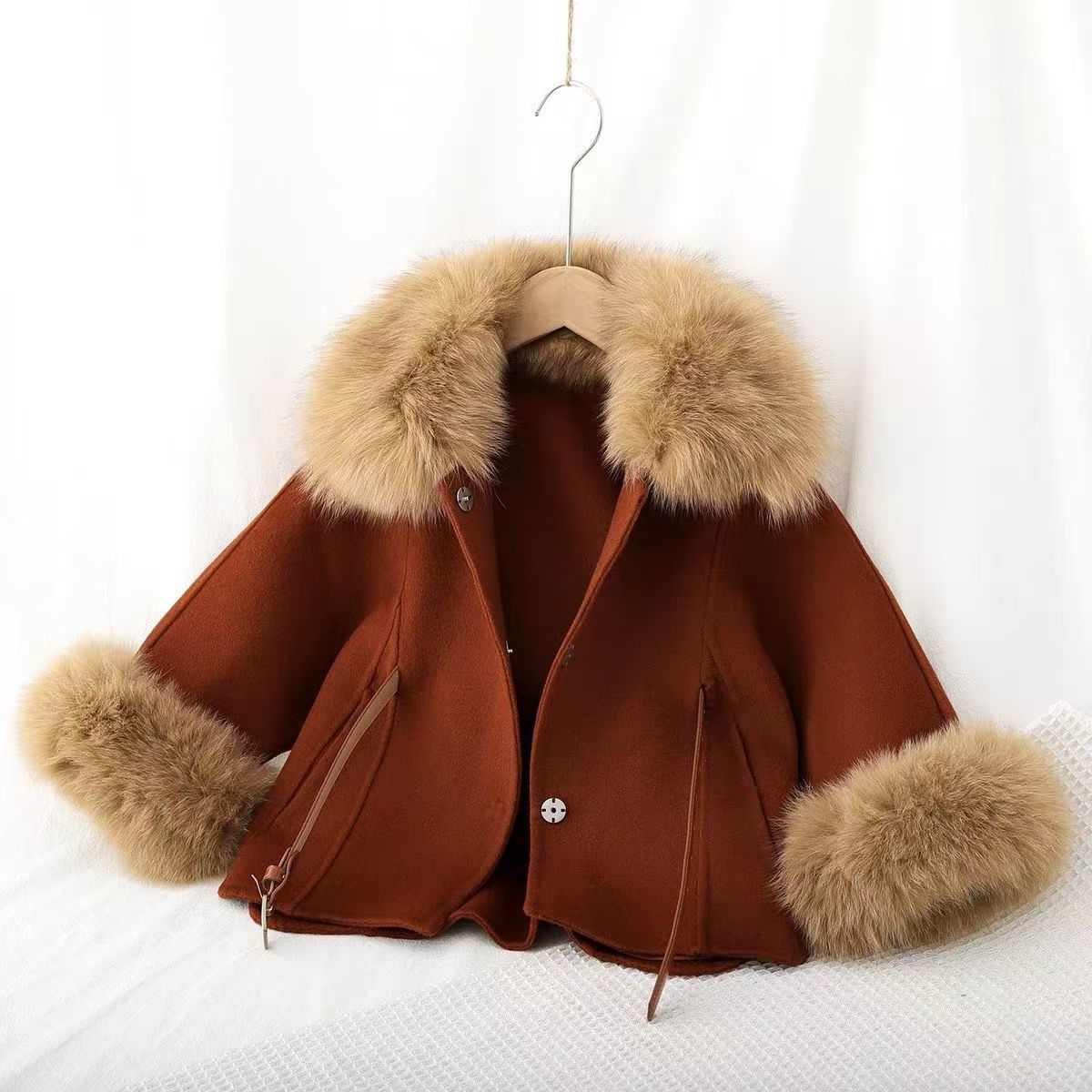 เสื้อโค้ทขนสัตว์สองด้านสำหรับเ - Baby Clothing High End บทวิจารณ์และราคา