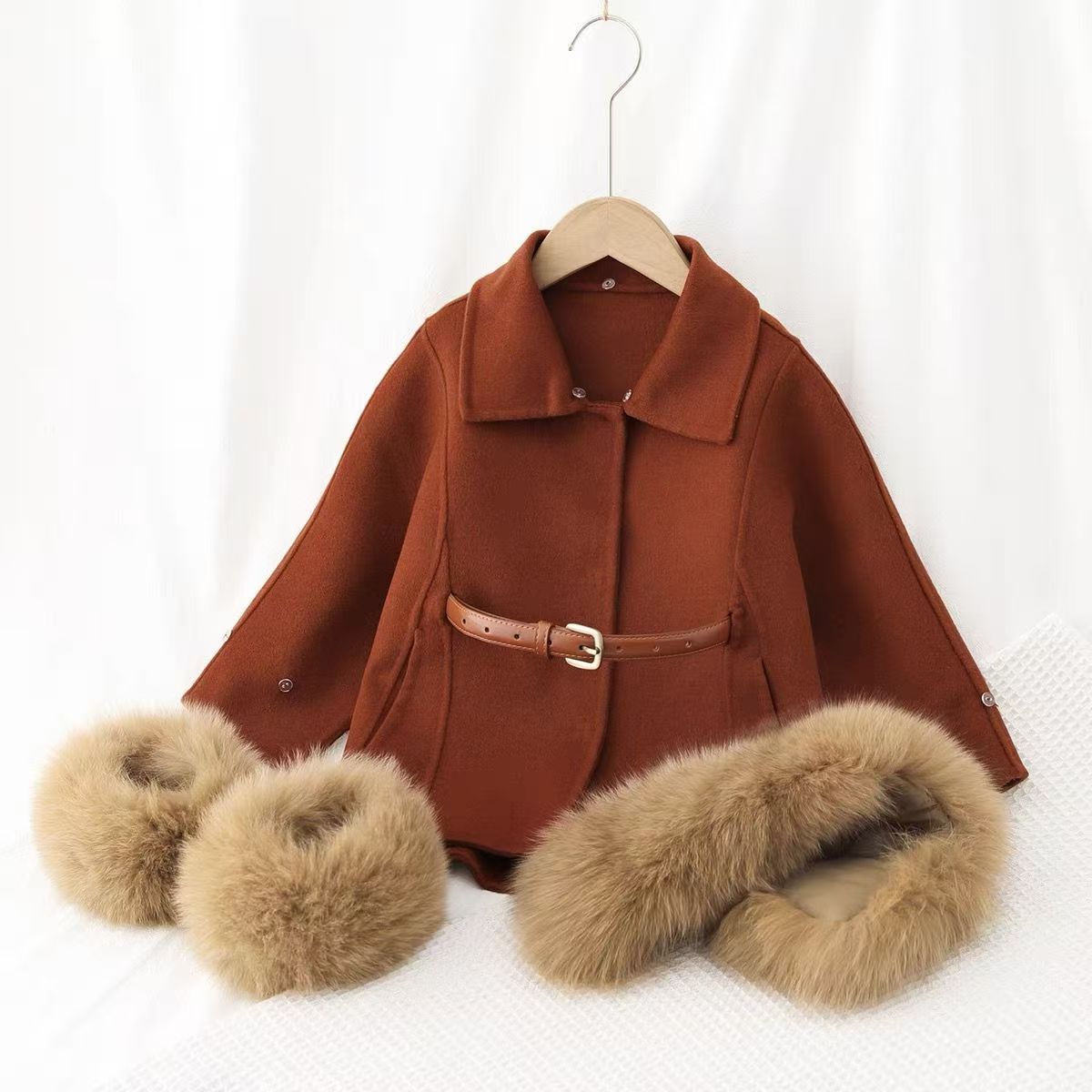 เสื้อโค้ทขนสัตว์สองด้านสำหรับเ - Baby Clothing High End บทวิจารณ์และราคา