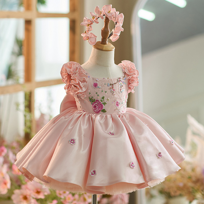ชุดเดรสเด็กอ่อนระดับไฮเอนด์ เห - Baby Clothing High End บทวิจารณ์และราคา